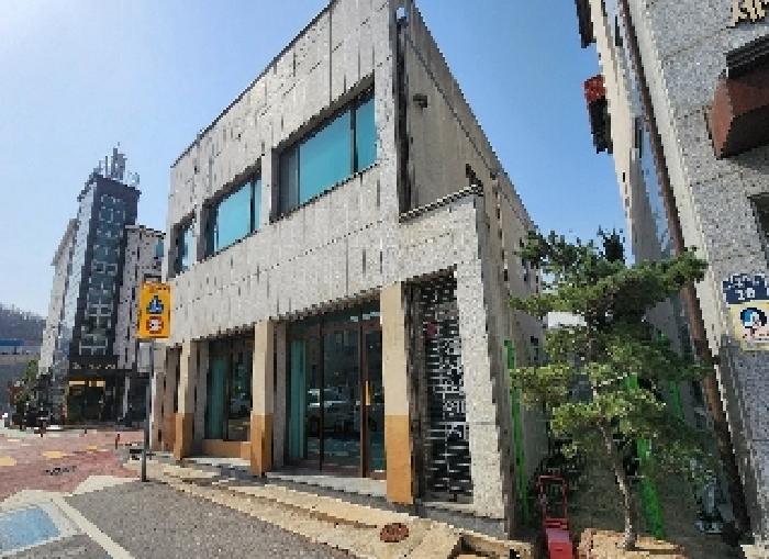 충청북도 영동군 영동읍 계산로2길 16(계산리 680-11,12)  