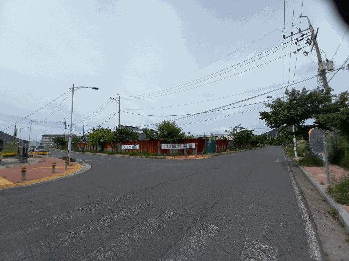 본건 전경 및 접면도로 상태