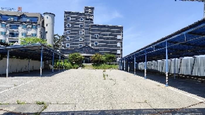 1,2,3번 부동산과 4번 부동산의 다른 사진