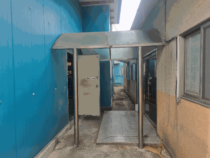 제시외 건물 ㄷ)