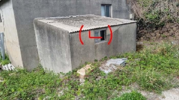 소재지3(함덕리 2129-1) 지상에 소재한 제시외 건물(ㄴ)