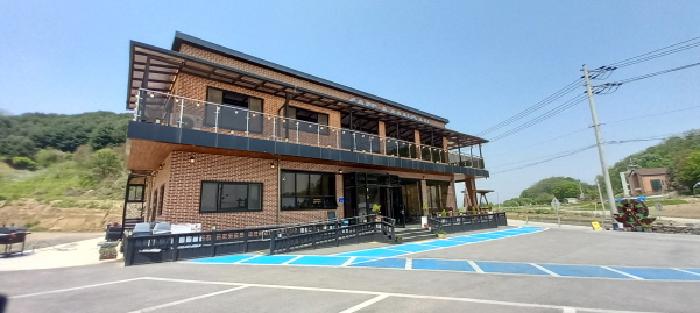 목록1. 토지 및 목록4. 내지 목록5. 토지, 목록3. 근린생활시설