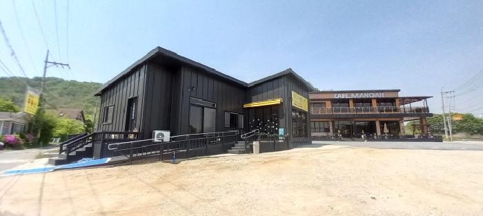 목록2.토지 및 그 지상 제시외건물인 근린생활시설