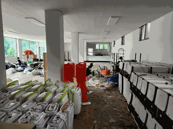 기호(2) 2층 내부