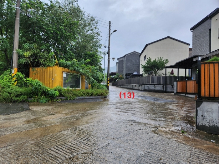 기호(13) 전경(남동측에서 촬영)