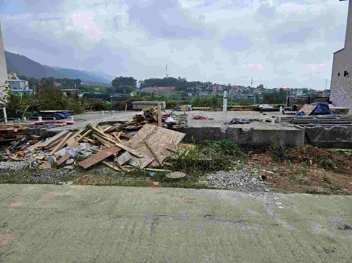 제시 목록 18 전경(바닥 기초공사)