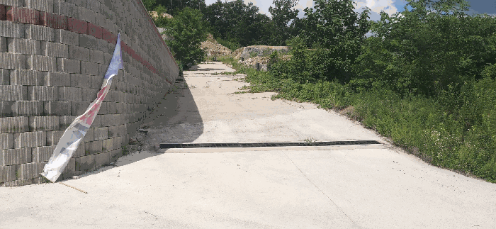 [ 본건(25) 전  경 ]