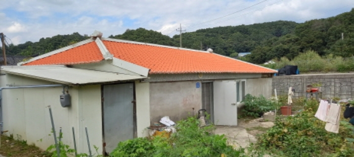 목록 3. 토지 및 그 지상 주택 등