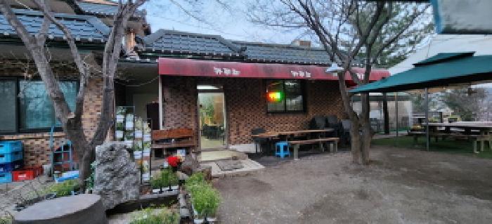 목록2 식당 건물 전경