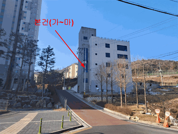 본건 전경[기호(가~마): 지하1층비-101호 외 4개호]