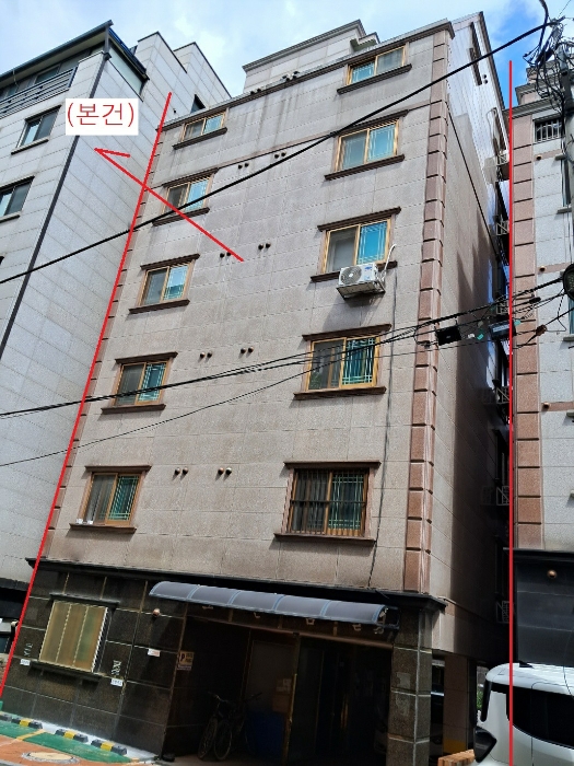 남측에서 촬영한 그린엠빌딩(토지,건물) 전체부분