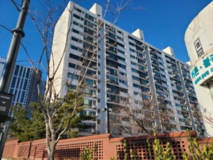 103동 외관(측면)