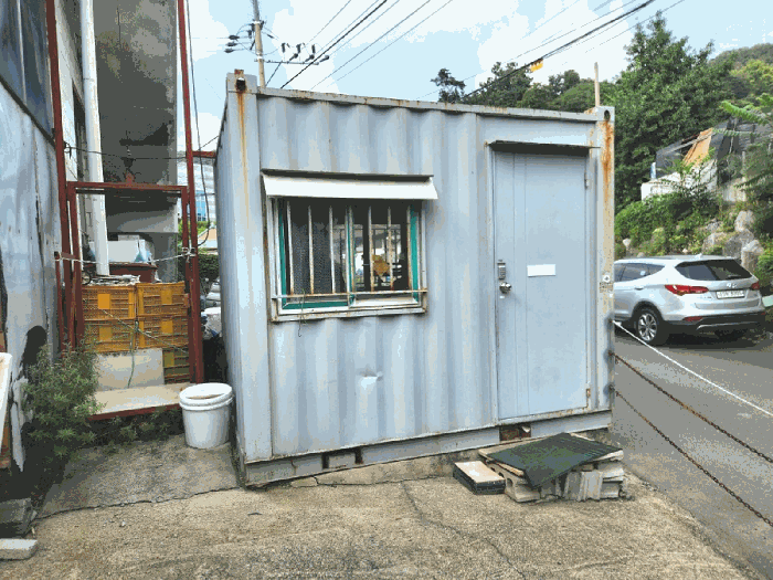 이동 용이한 컨