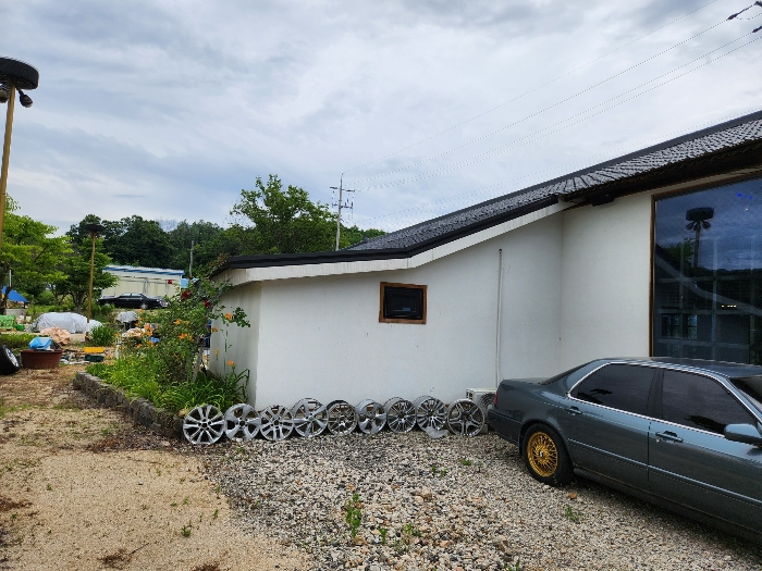 본건 제시외건물 ㉠