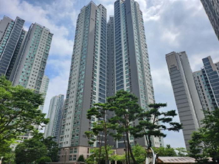 113동 전체 건물 전경