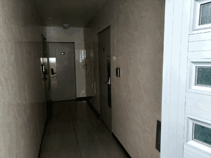 2층 복도(3가구)