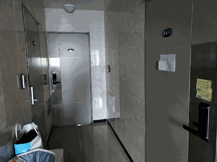 4층 복도(3가구)