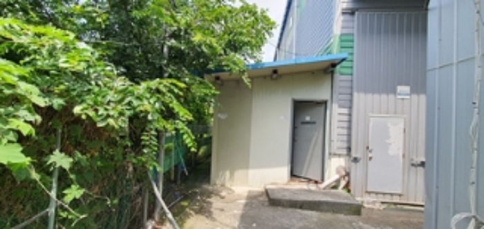 제시외 건물 - 제시 건물 가동뒤 화장실