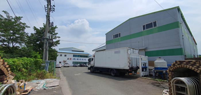 입구 전체 전경