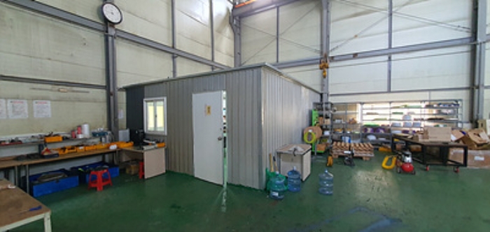 제시외 건물내 임차인 소유의 사무실