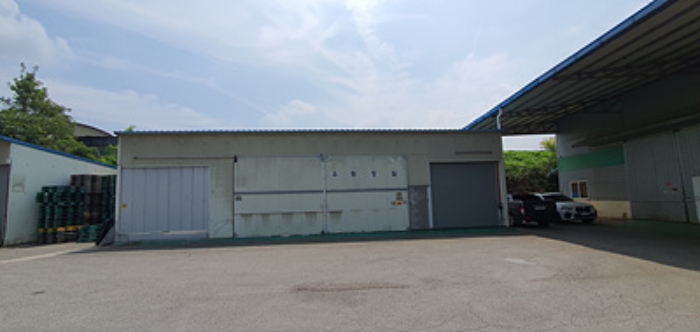 제시외 건물 - 단층 공장 및 사무실