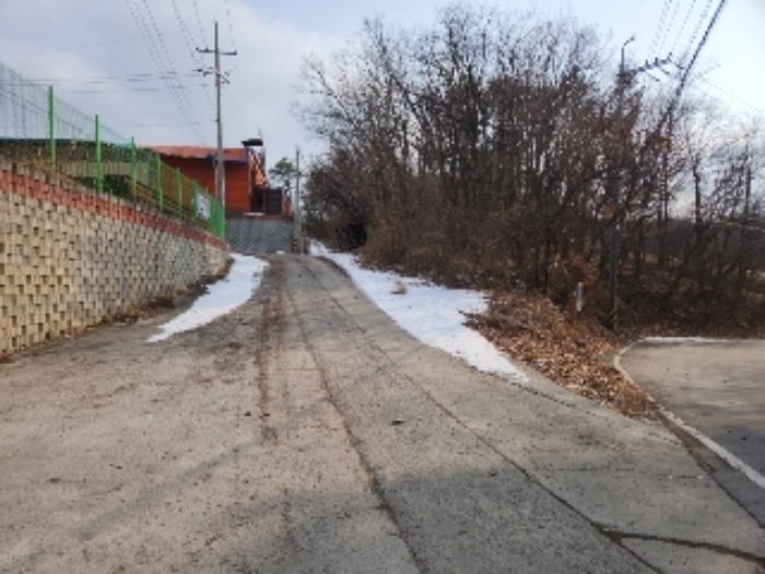 목록 1. 토지(공장 진입로)