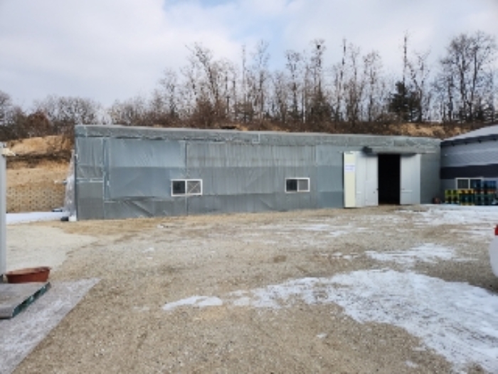 목록 4. 토지상 제시외 천막 창고