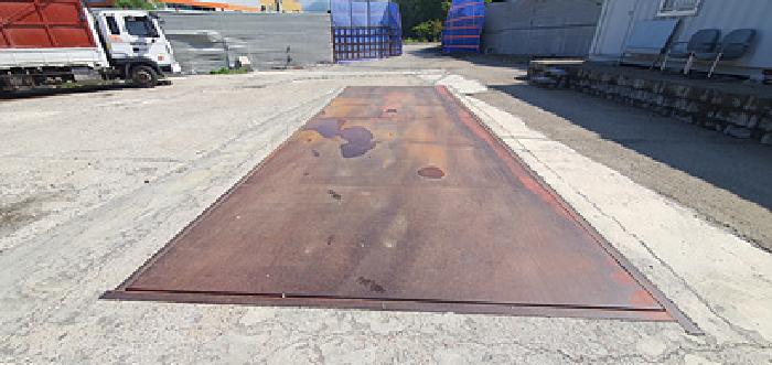 기호1 토지 위 제시외 (ㄷ)계근대(임차인 소유)