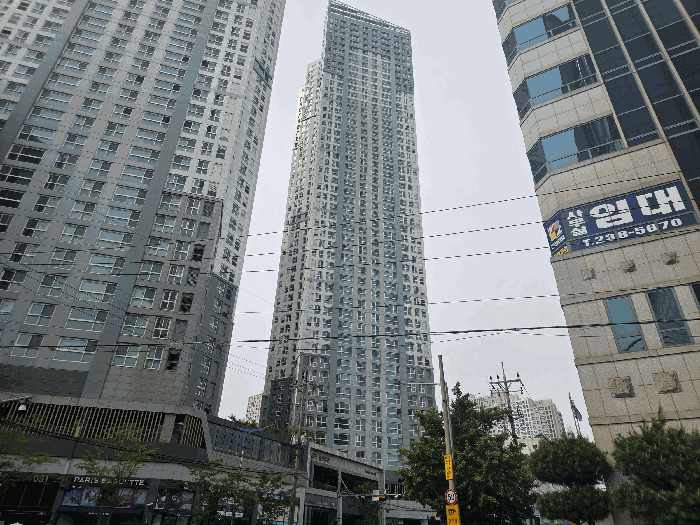 본건 건물 전경