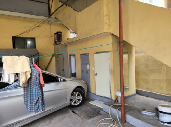 단층변소(증축된 부분)