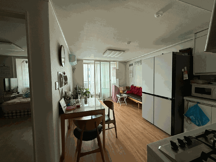 [ 본건 내부(거실측) ]