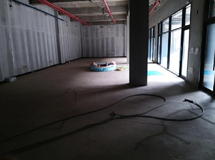 * 본건 목적물 전경(지1층 내부 좌측)