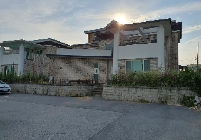 표시 목록 2번 건물 전경