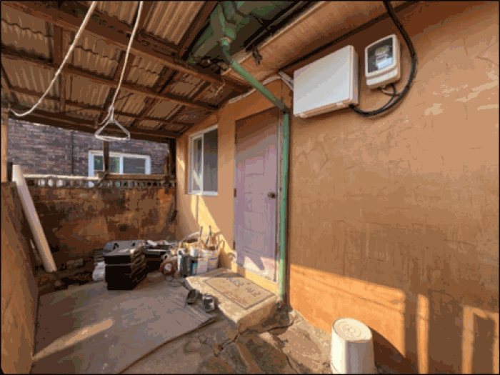 【 제시외 건물 (ㄱ) 및 (ㅅ) 】