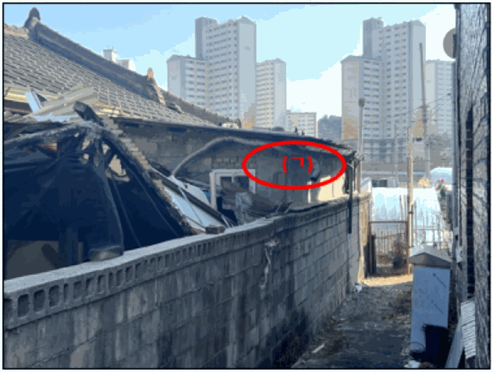 【 제시외 건물 (ㄱ) 】