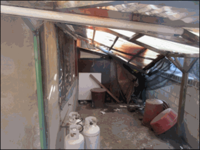 【 제시외 건물 (ㄴ) 】