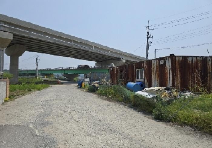 목적물 12번에 컨테이너