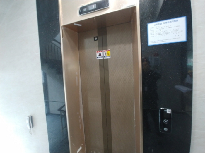 엘리베이터실