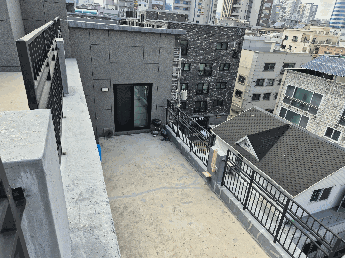 5층 베란다