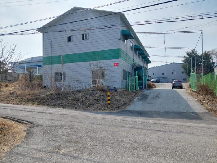 표시목록 2번 2층 건물 전경