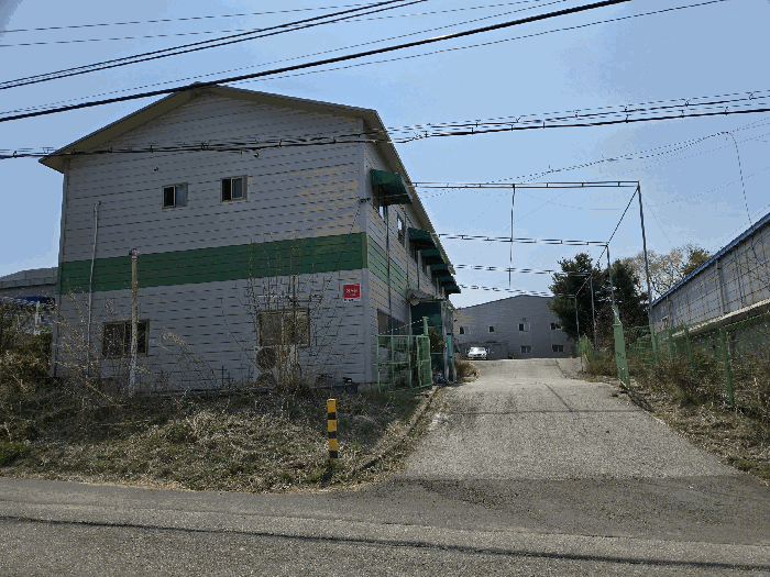 본건공장 후문(後門) 북측 전경(前景)