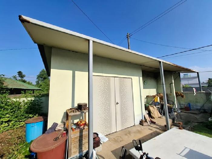 목록번호1 제시외 단층 창고 및 주택.