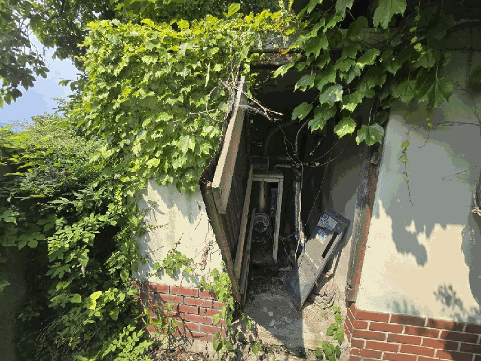 제시외 건물 ㄱ)