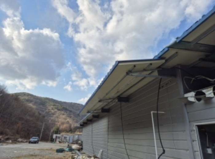 목록 3 제시외 철골구조 강판지붕 차양시설