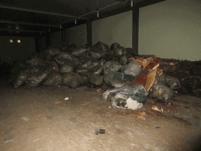 【 본 건 기호 3-5) 건물 】