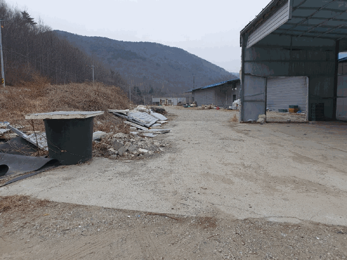 【 본 건 기호 4) 토지 】