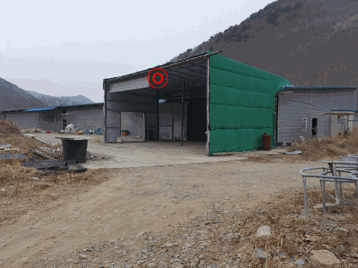 【 본 건 기호 2) 토지, 기호 3) 건물 및 제시 외 구조물 ㉧ 】