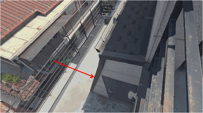 제시외 건물 (ㄴ)(4층 소재)