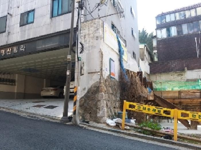 목적물 좌측(영산빌라)