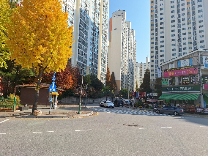 [수원한일타운 단지 입구(서측)]